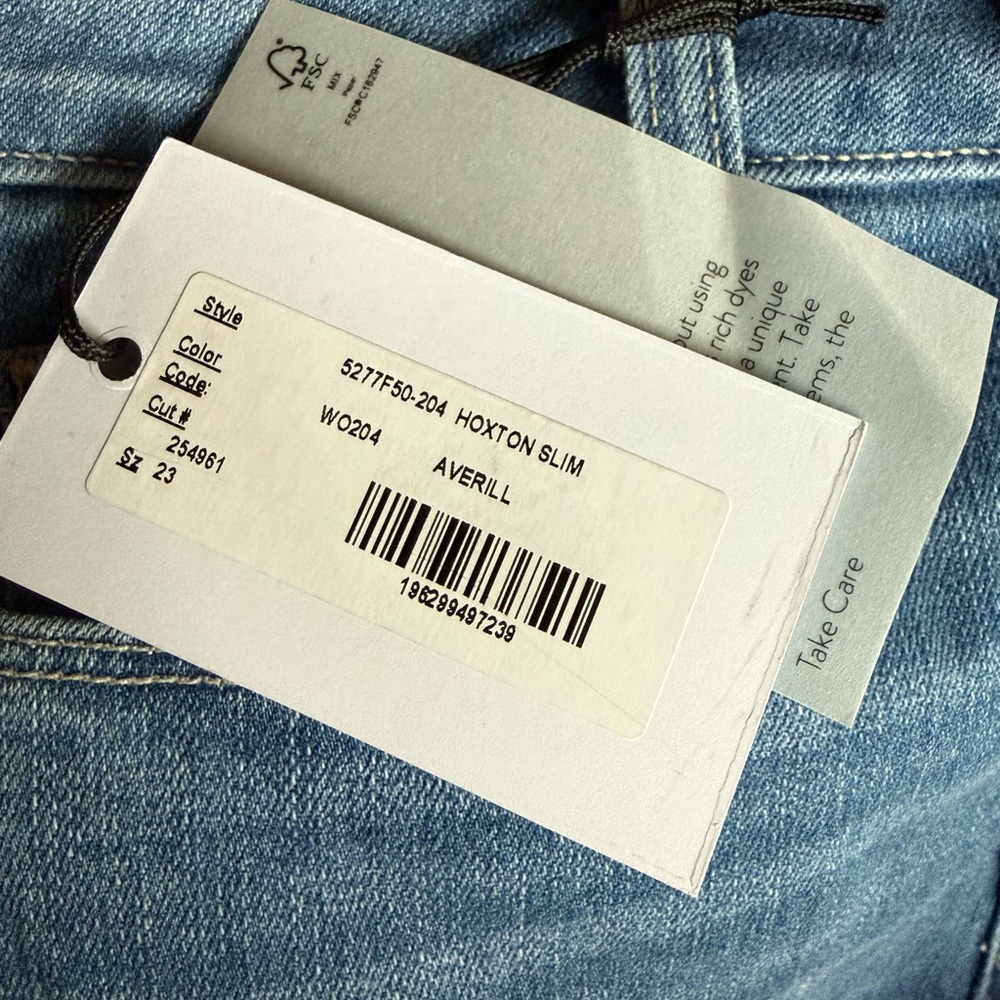 Paige Hoxton Highrise Slim Leg Jeans, 23, NWT - Picture 8 of 12